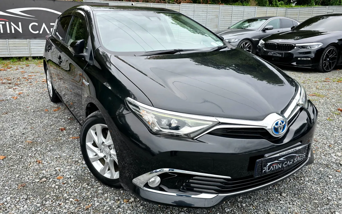 🔥2016 Toyota Auris 1.8 Automatic Petrol Hybrid - Image 1