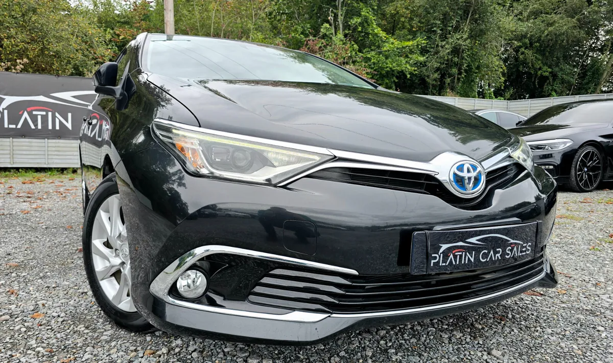 🔥2016 Toyota Auris 1.8 Automatic Petrol Hybrid - Image 4
