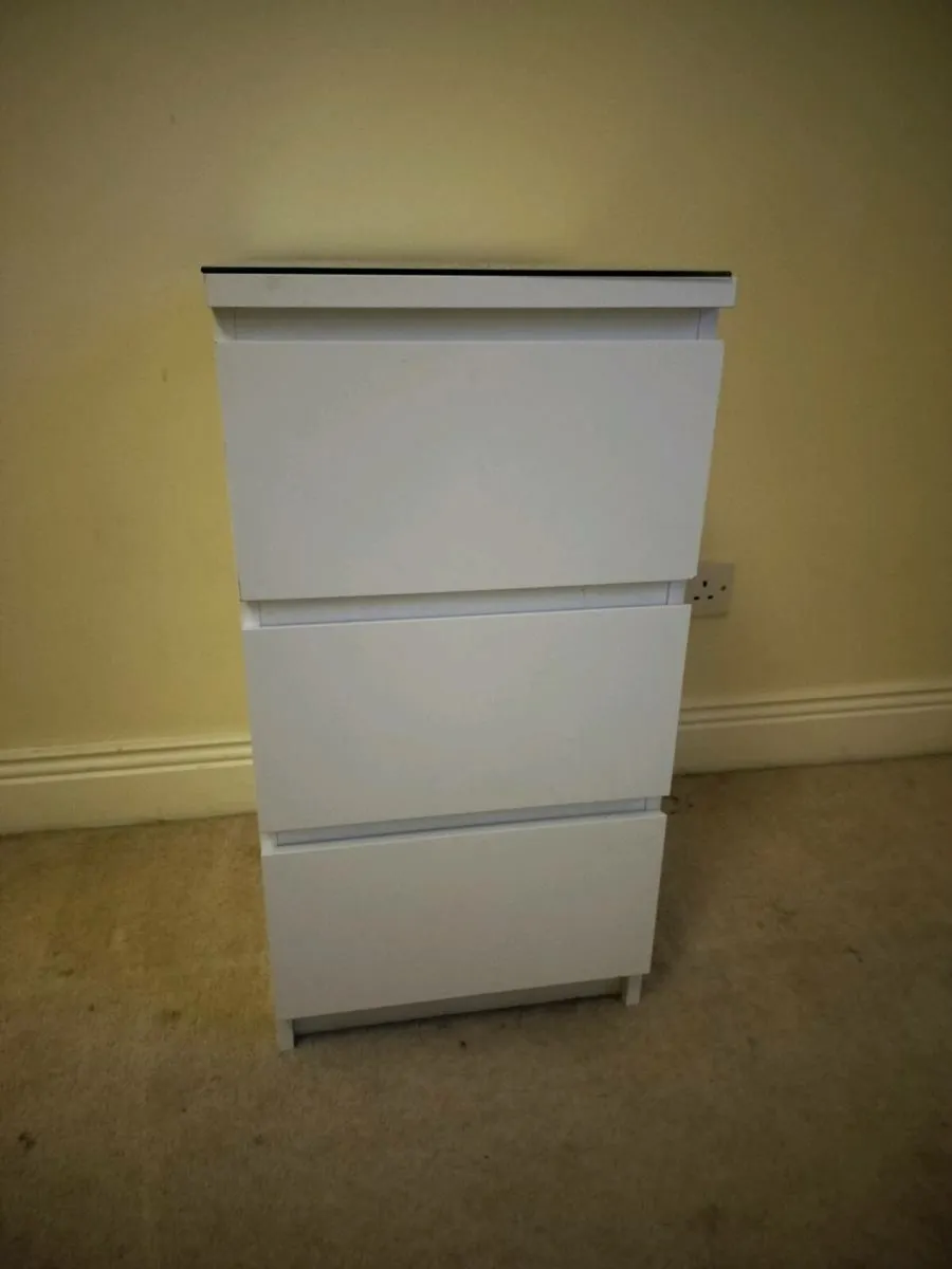 Bedlocker Malm - Image 1