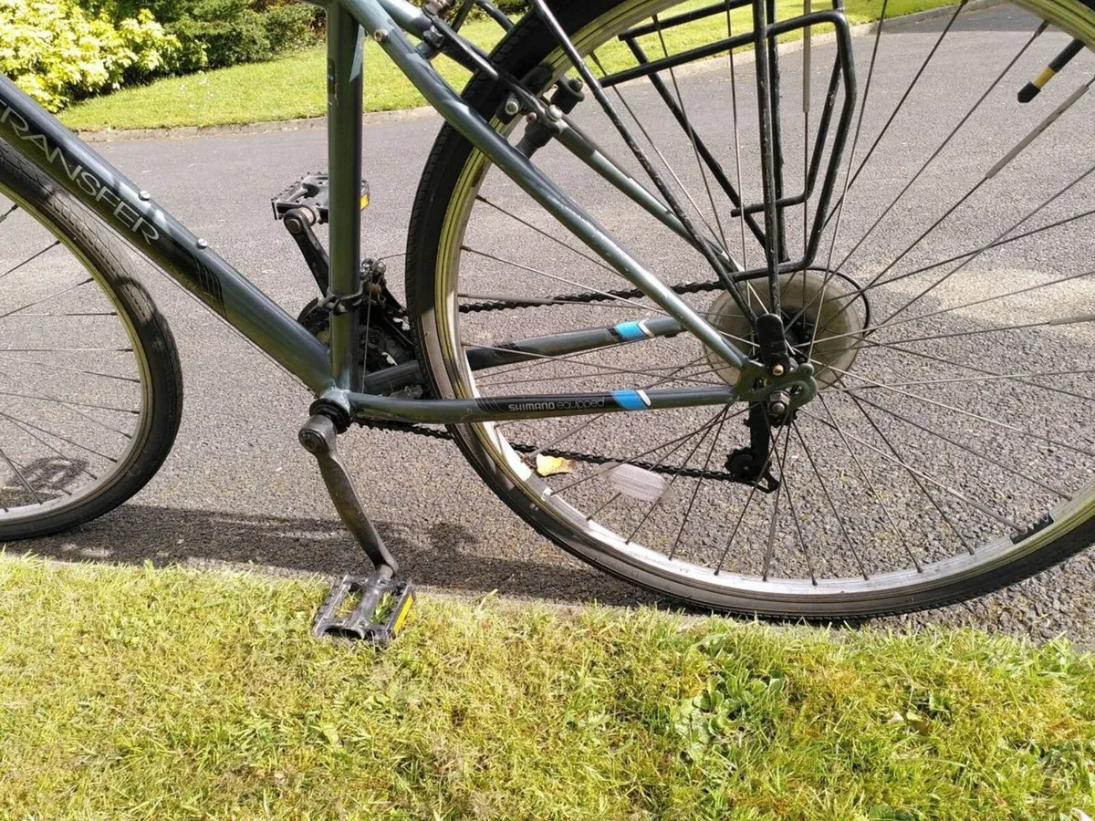 Adult Hybrid Bike Good Condition - Image 3