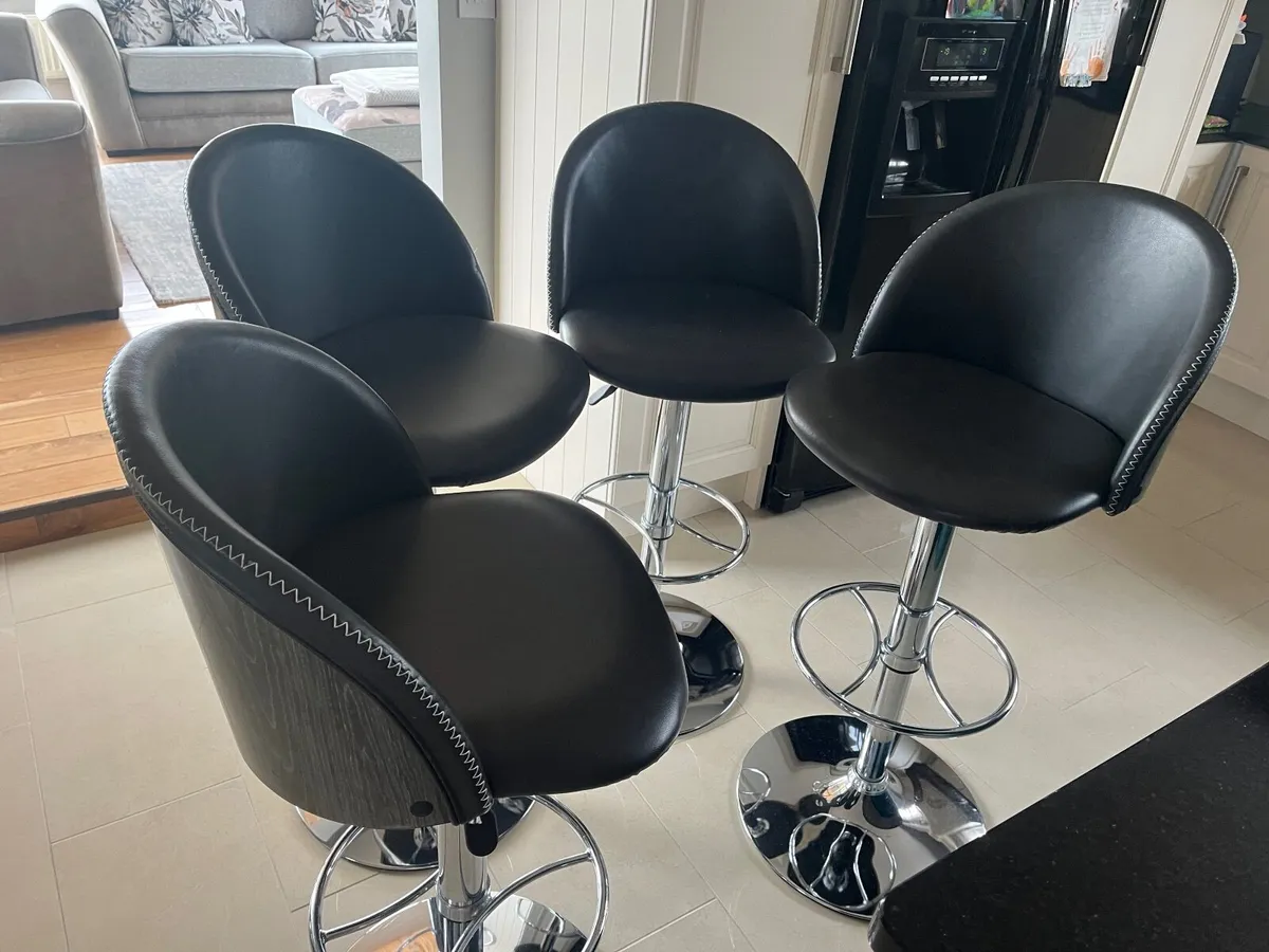 Bar stools - Image 2