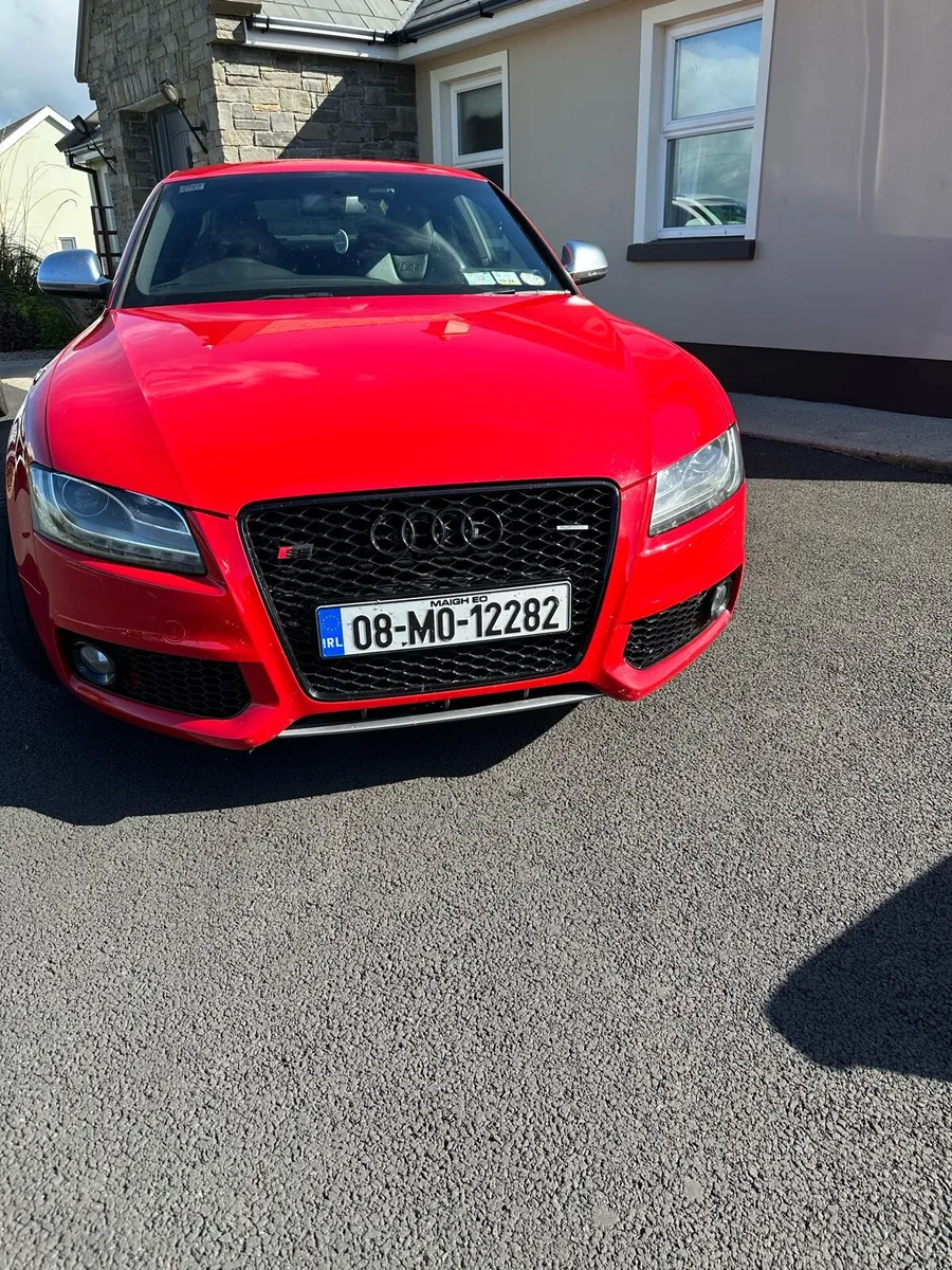 Audi S5 - Image 1