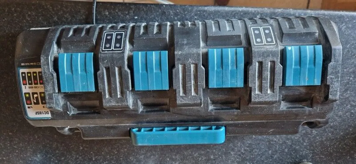 makita battery charger