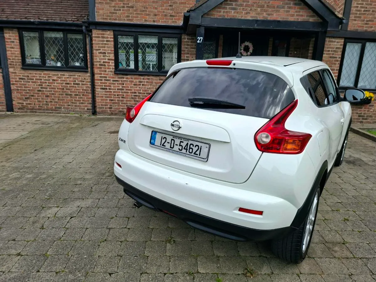 NISSAN JUKE 1.6 PETROL AUTOMATIC 2012 SUPERB - Image 3