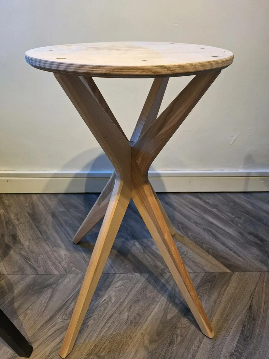 Table legs and base WOO Design - Image 2