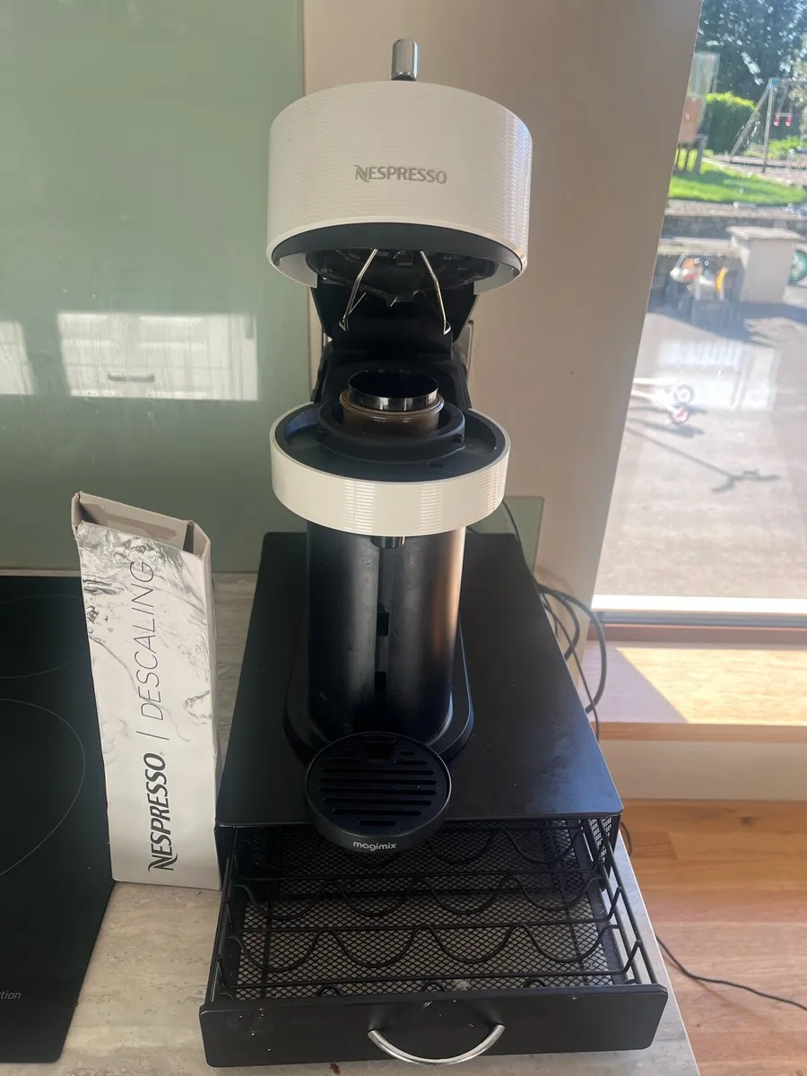 Nespresso Coffee machine - Image 3