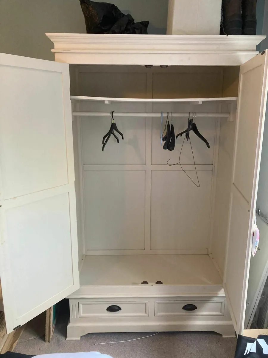 Ivory Wardrobe - Image 3
