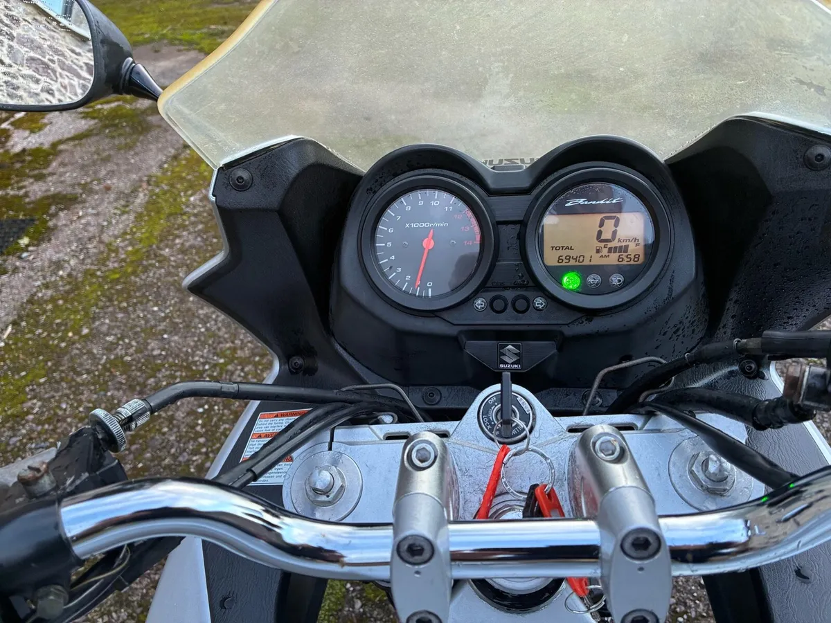 Suzuki Bandit 650S - Image 2