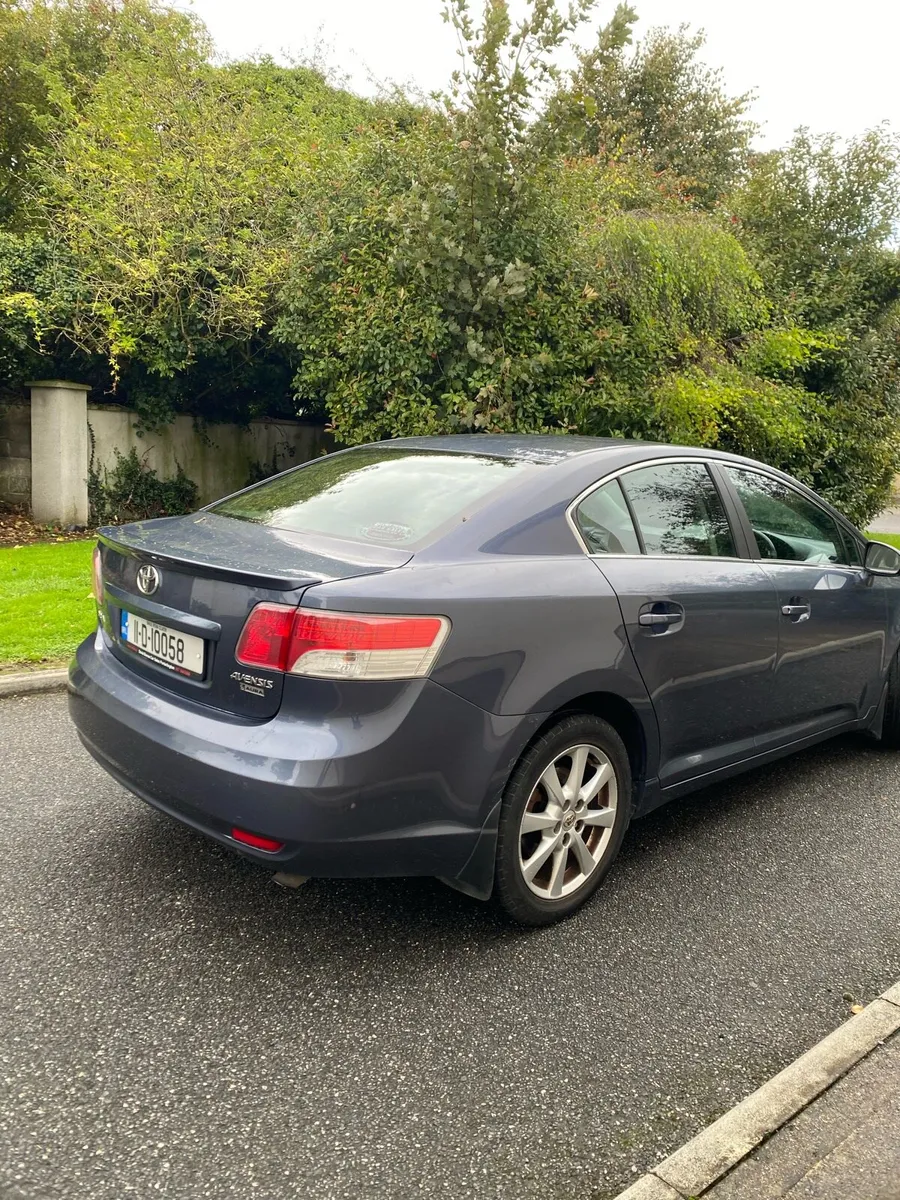 Toyota avensis - Image 2