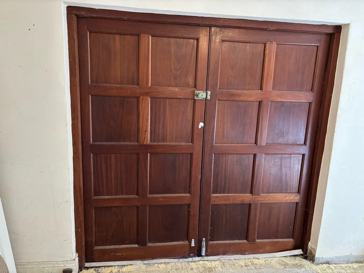 Teak doors - Image 1