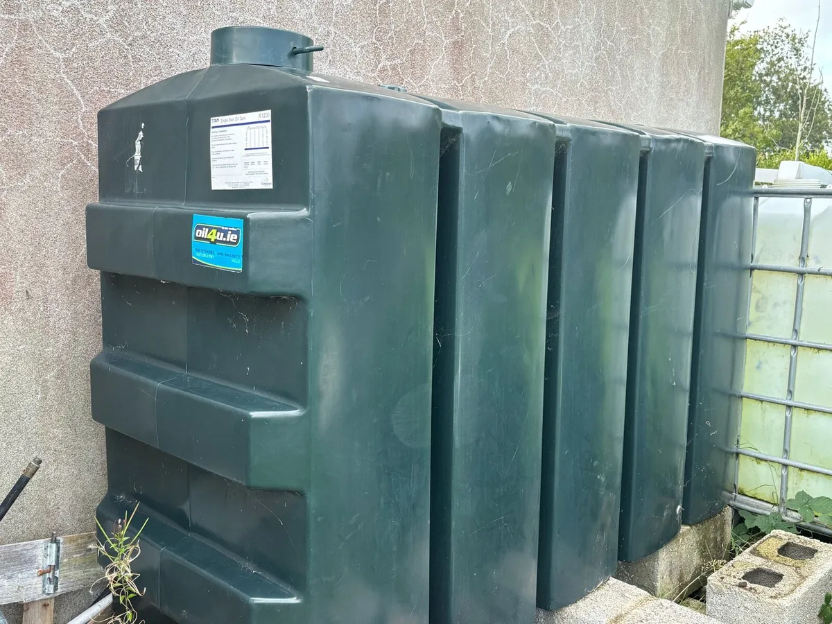 Oil fired central heating system - Image 1