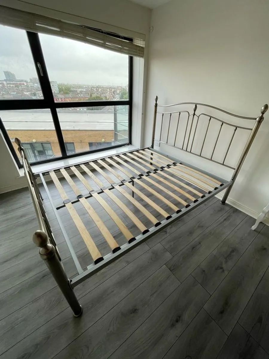 King Size Bed & Matress - Image 4