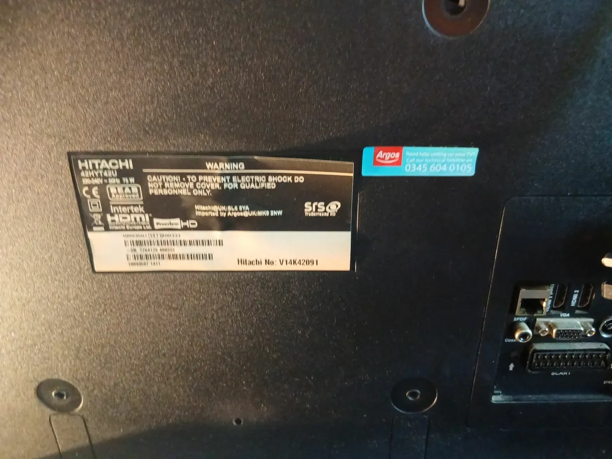 Television42" Hitachi colour TV - Image 2