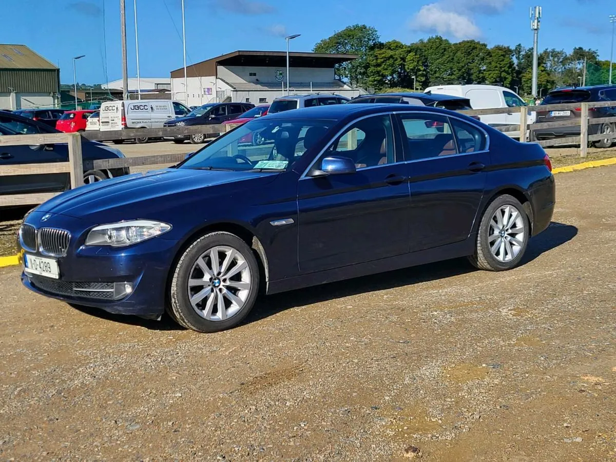 Car - Image 2