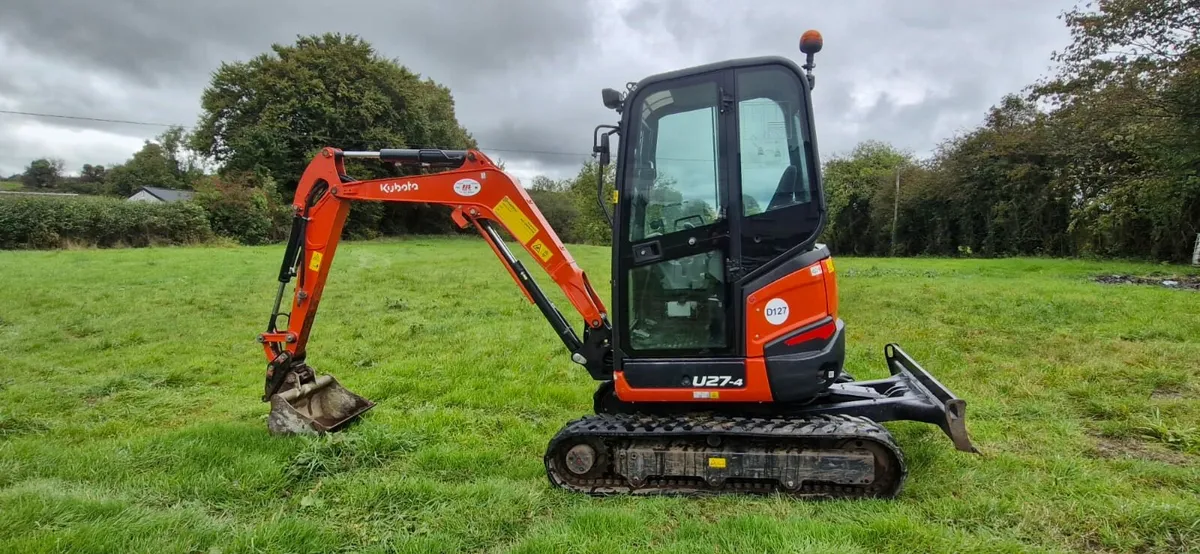 Kubota Mini Digger U27-4 - Image 1