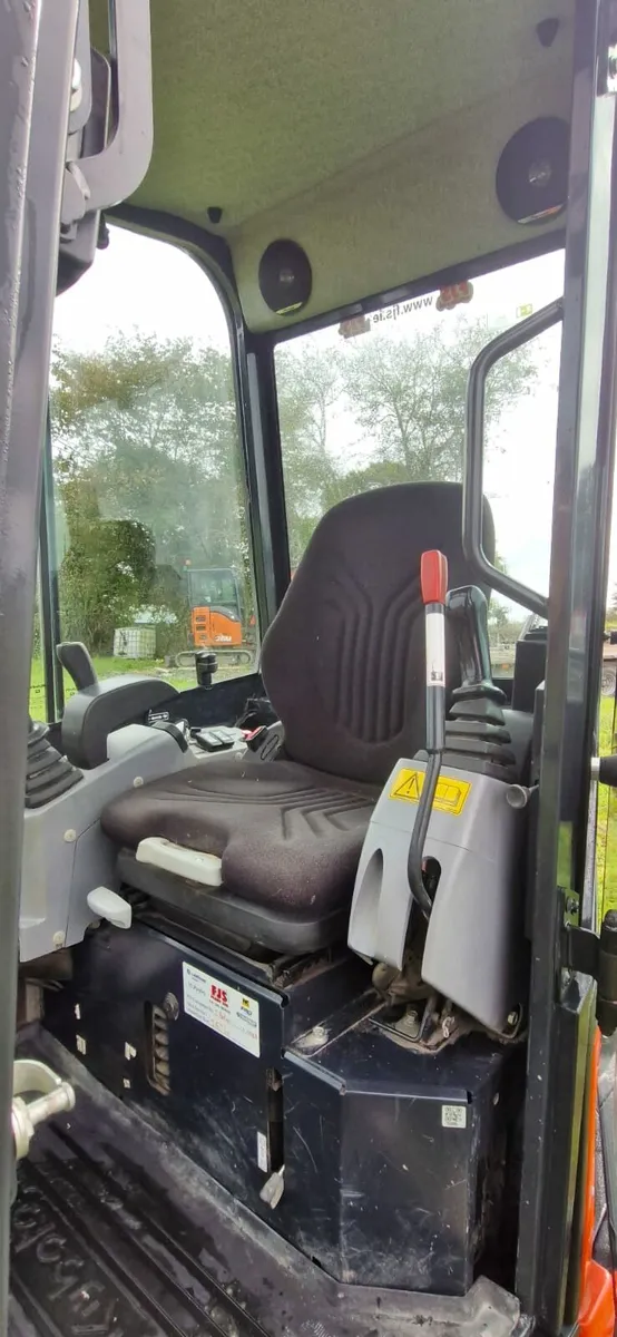 Kubota Mini Digger U27-4 - Image 4