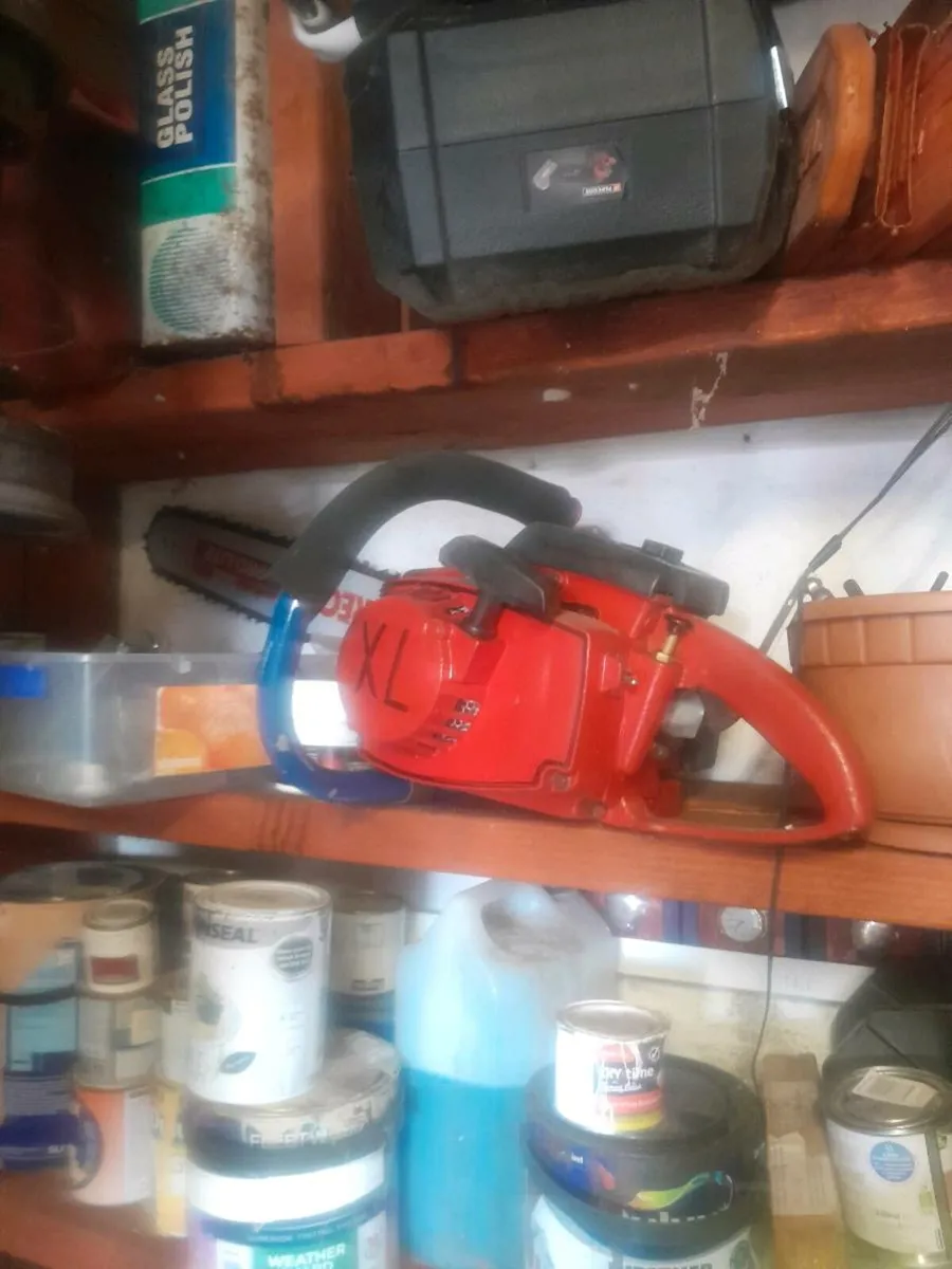 Homerite chainsaw - Image 2