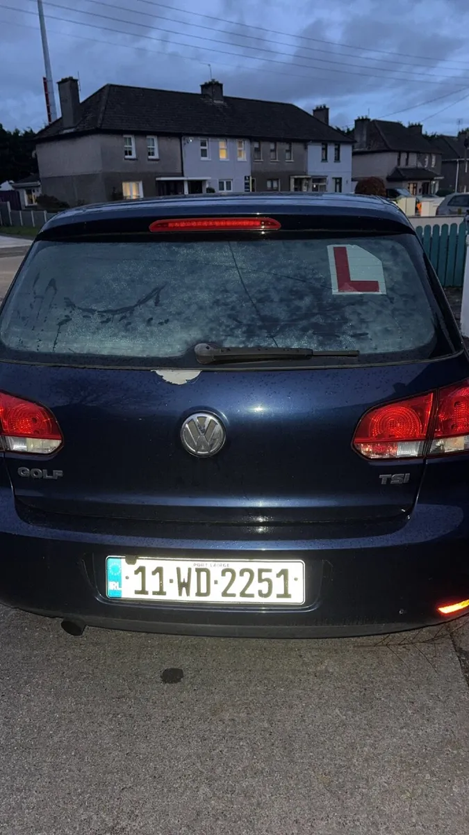 Volkswagen Golf 2011 - Image 3