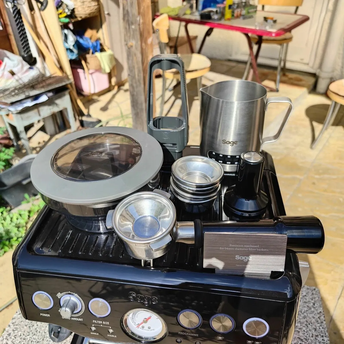 SAGE the Barista Express Coffee Machine - Image 2