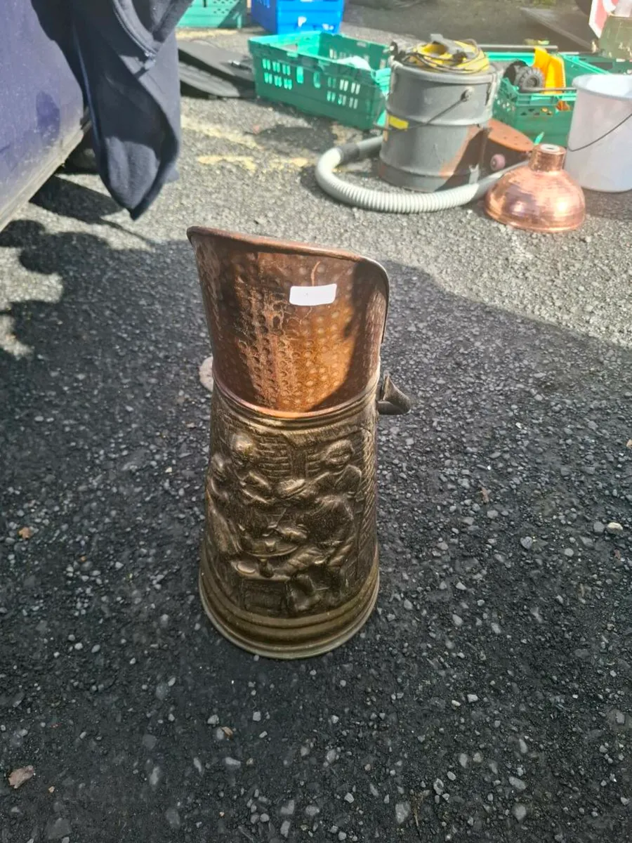 Copper and brass coal bucket postage possible - Image 2