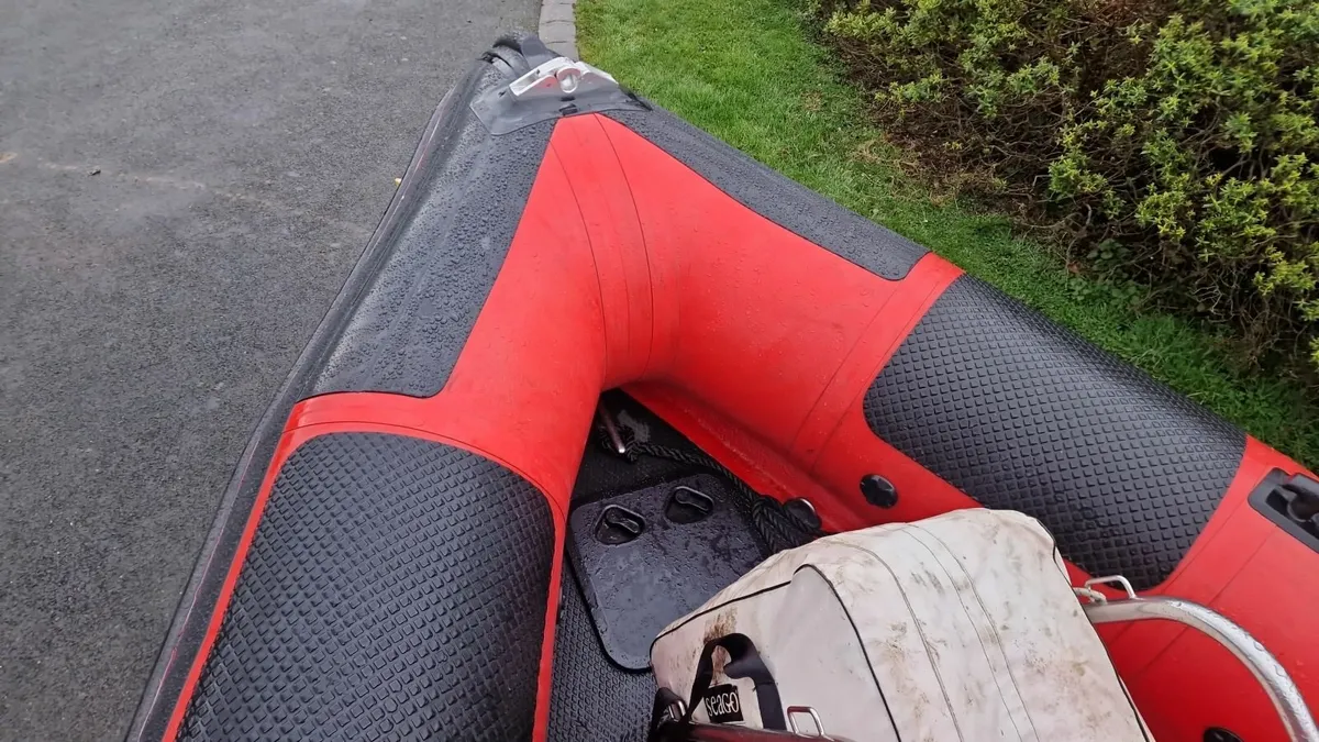 Ribcraft Pro 6m RIB boat with trailer - Image 3