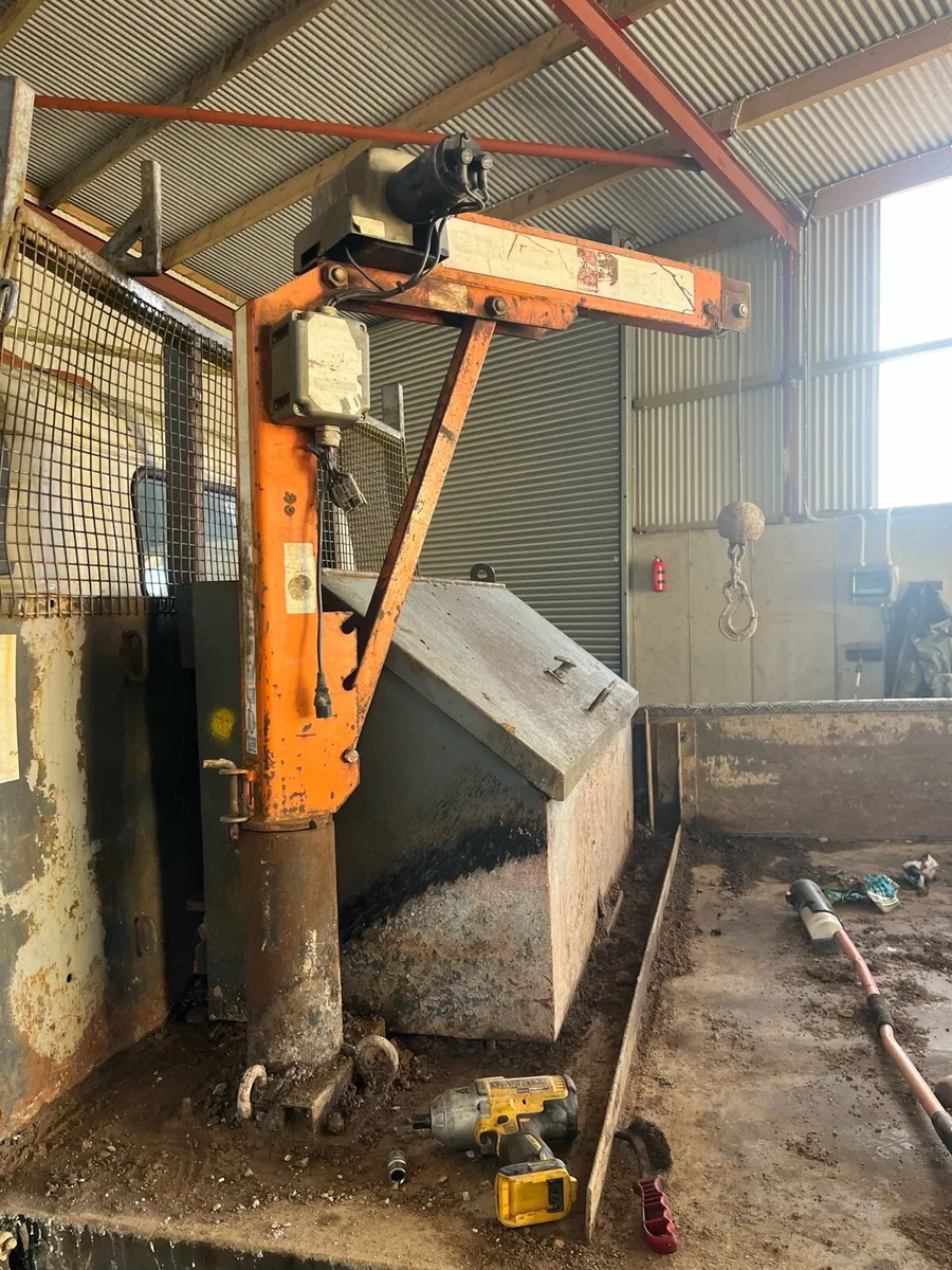 Electric winch - Image 1