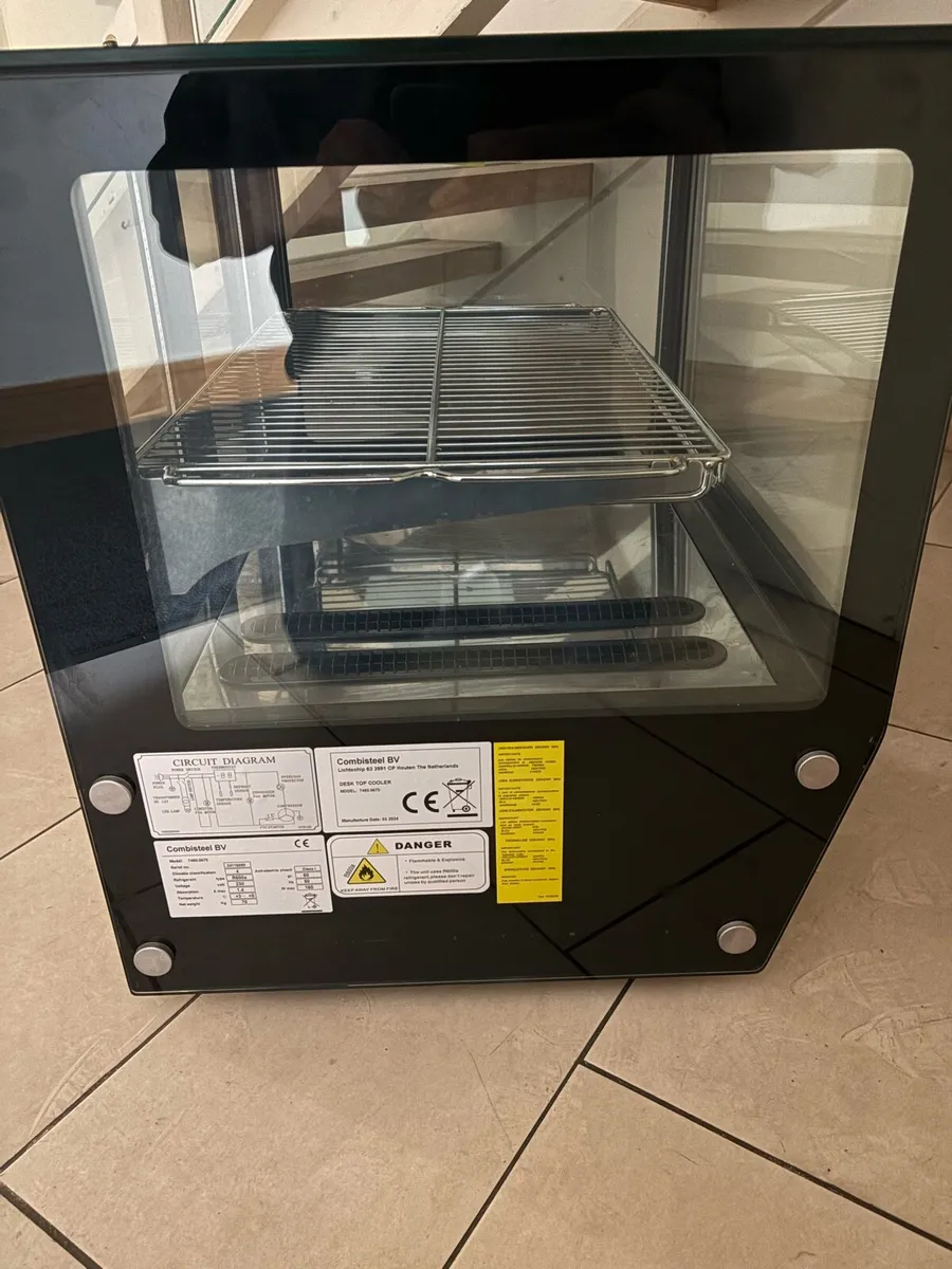 Countertop dessert fridge - Image 3