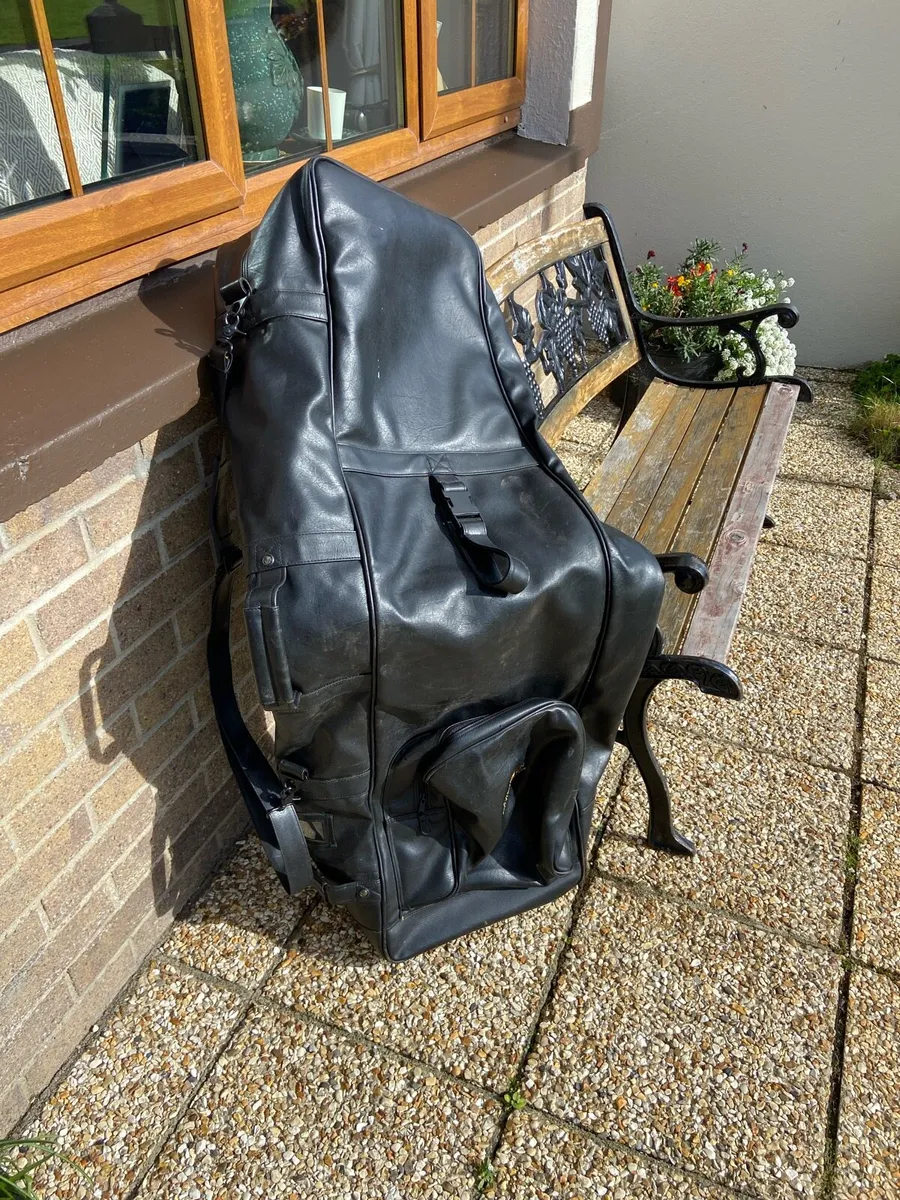Golf.   Travel. Bag