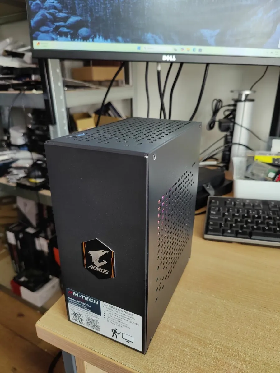 Min Custom Gaming Pc Ryzen 7/32gb/GTX 1660ti/ 512G - Image 1