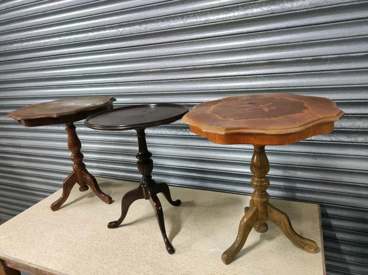Job lot of vintage small side tables *delivery - Image 2