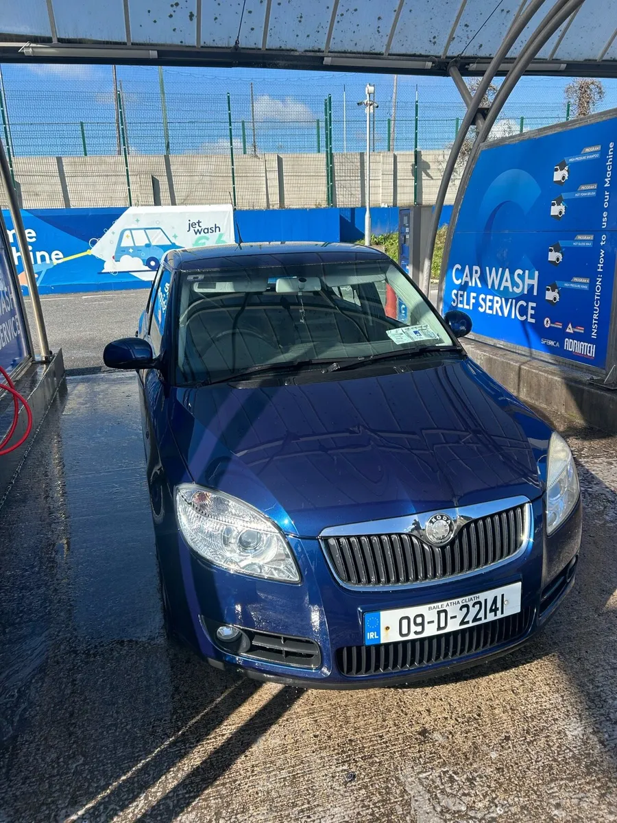 2009 Skoda Fabia - Image 2