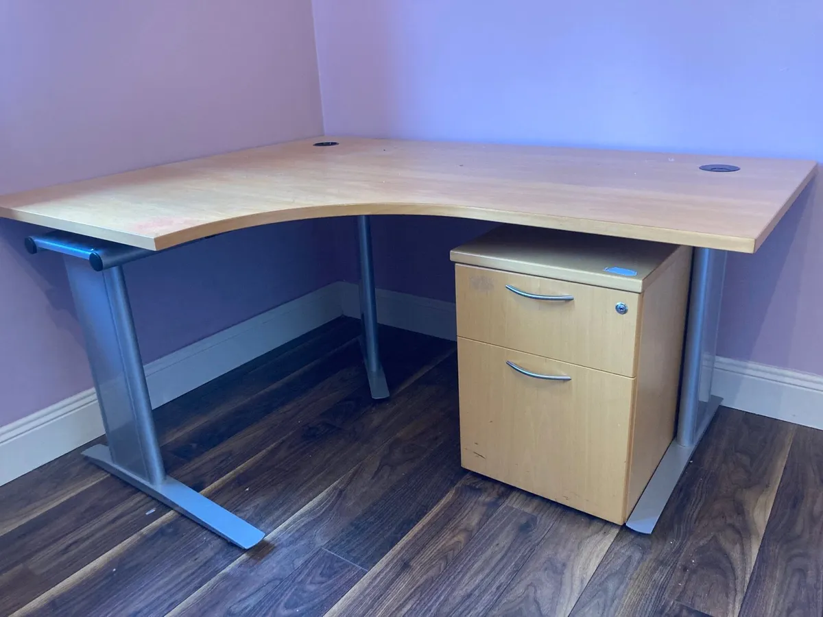 Office Desk - Image 2