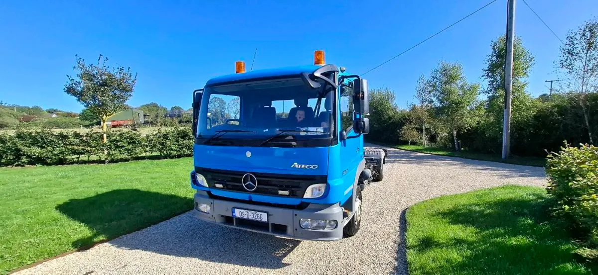 Mercedes atego only 55km - Image 1
