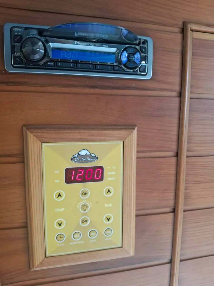 Sauna - Image 2