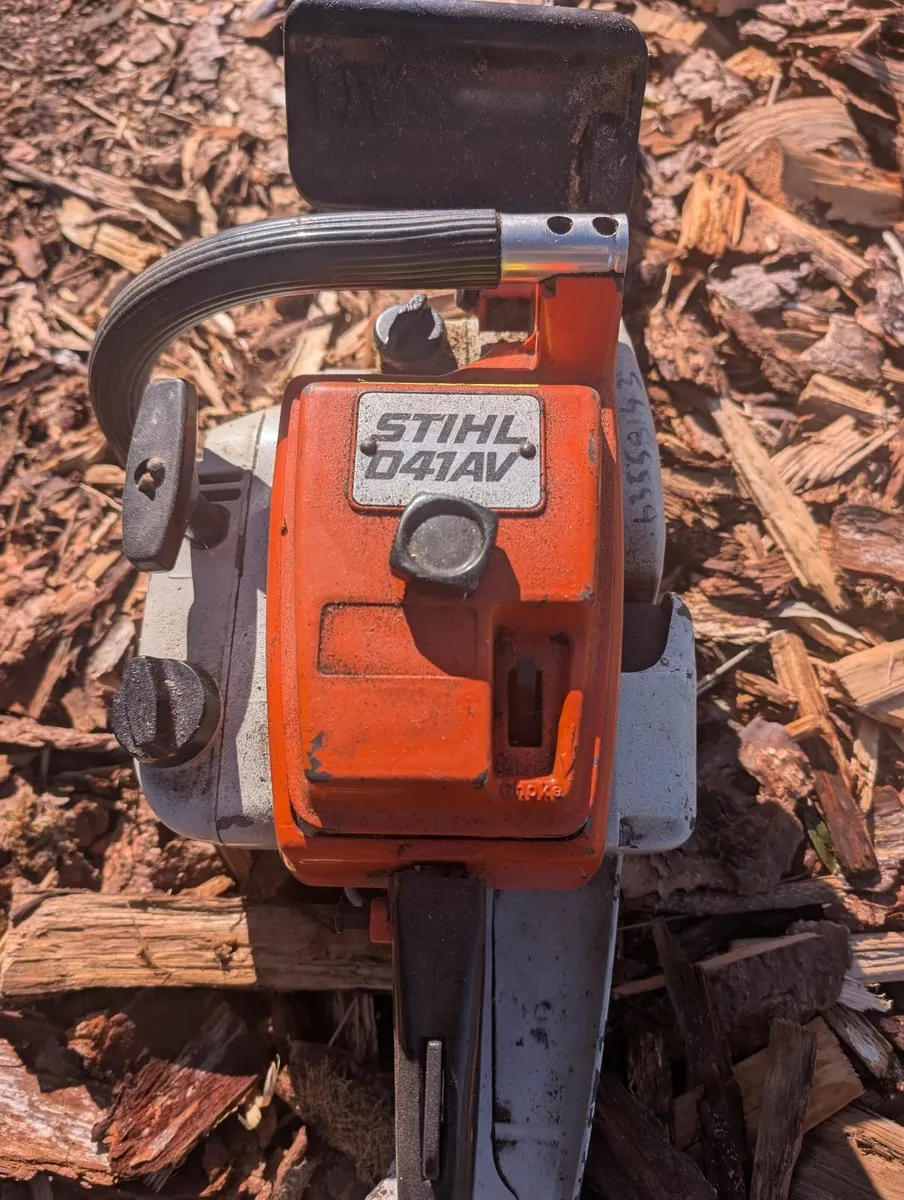 Chainsaw - Image 2