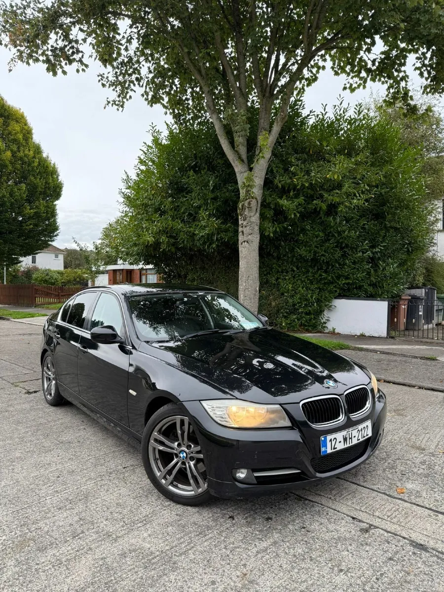 Car - Image 4