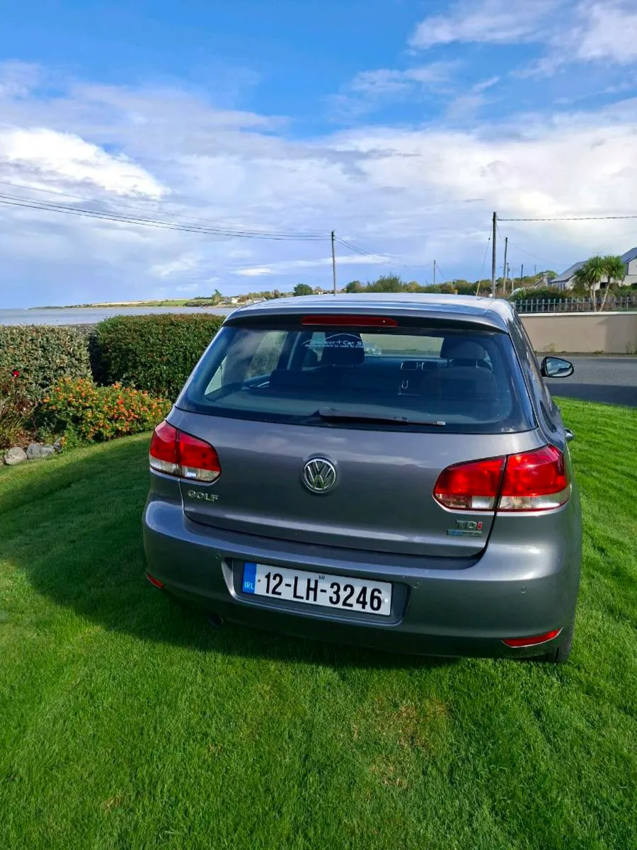 Car - Image 2