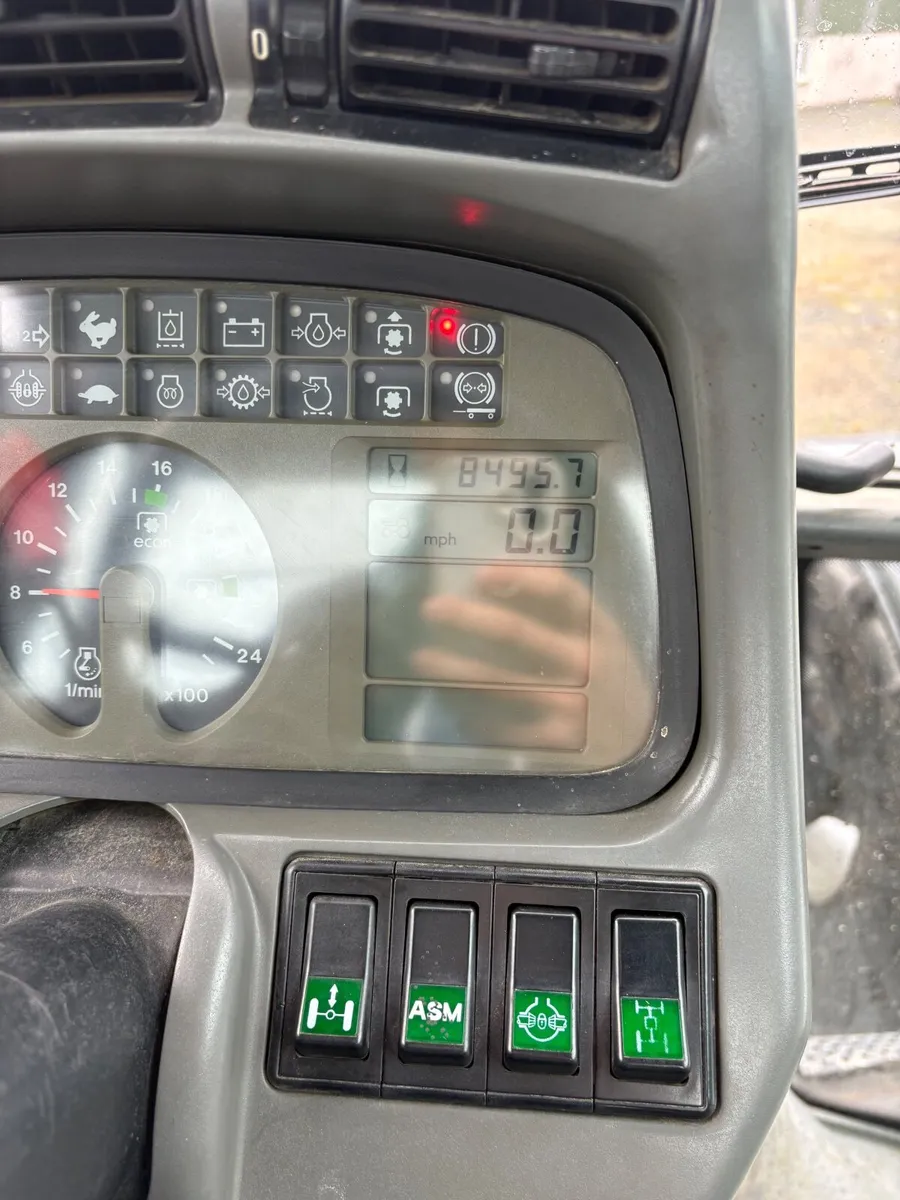 Tractor - Image 2