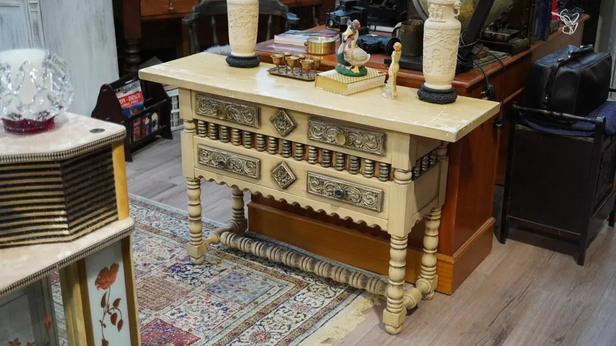 Vintage Spanish Carved Console Table - Image 2
