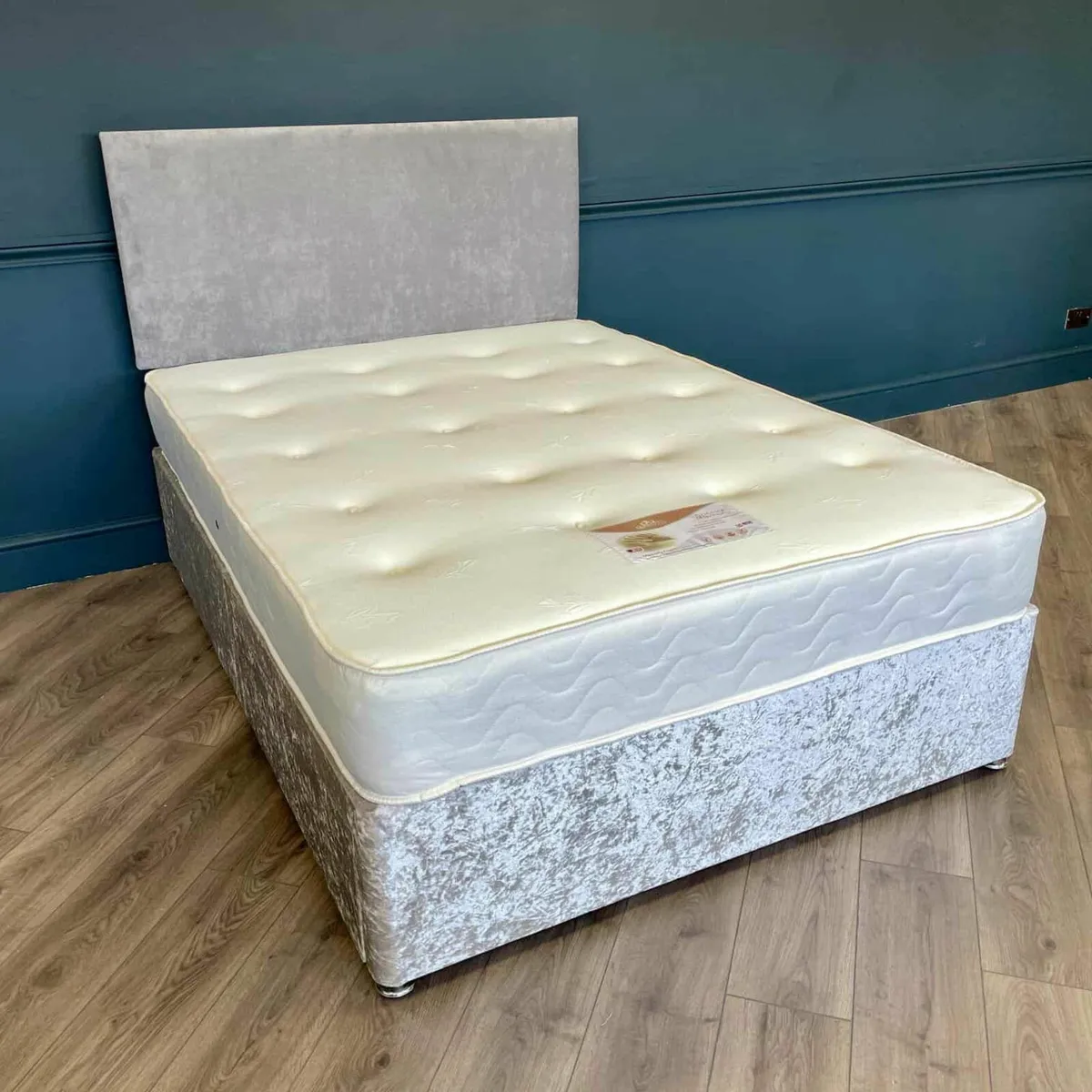 Brand New divan bed with mattress - Image 3