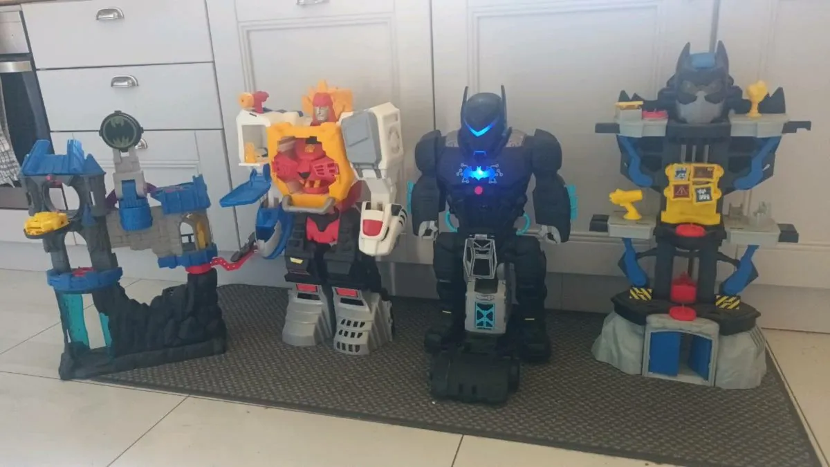 Toys - Image 1