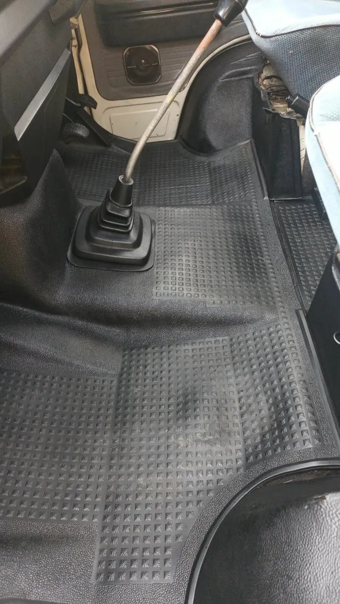 VW CAMPING 1989 - Image 3