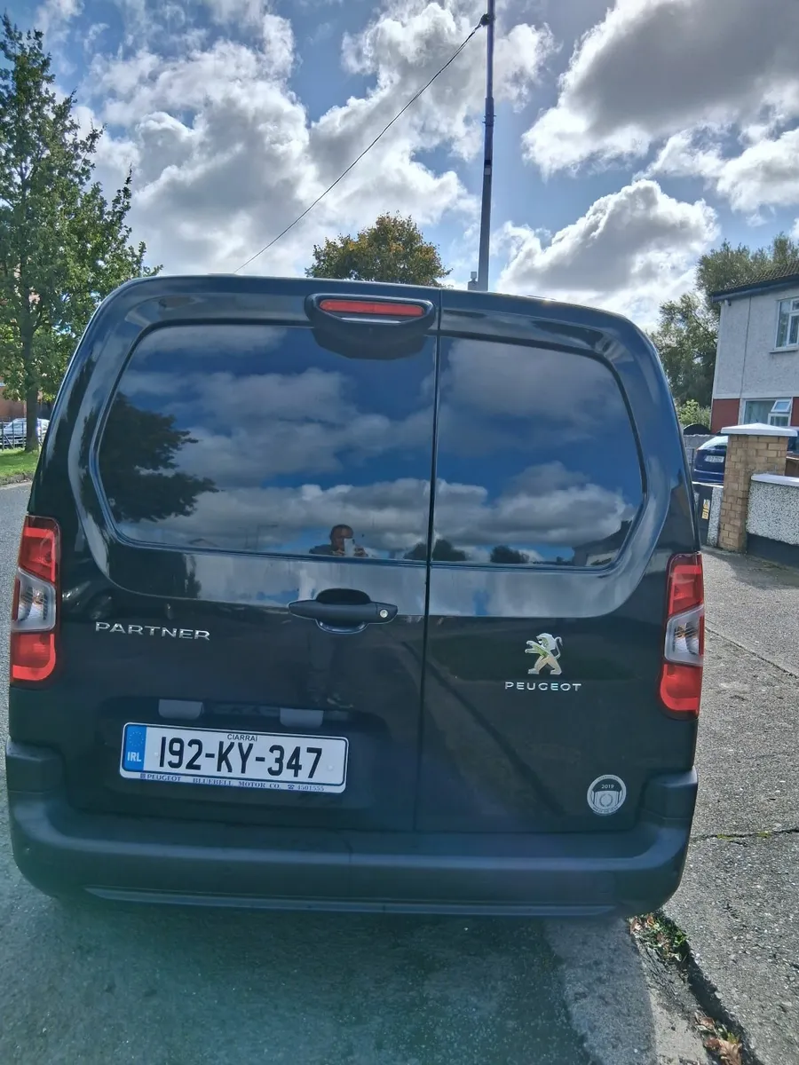 Peugeot Partner 2019 - Image 1