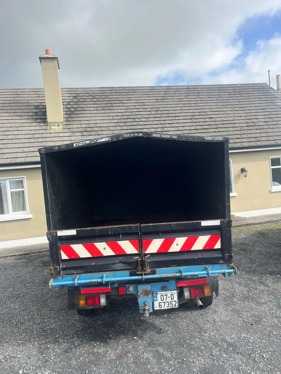 Isuzu npr tipped - Image 2