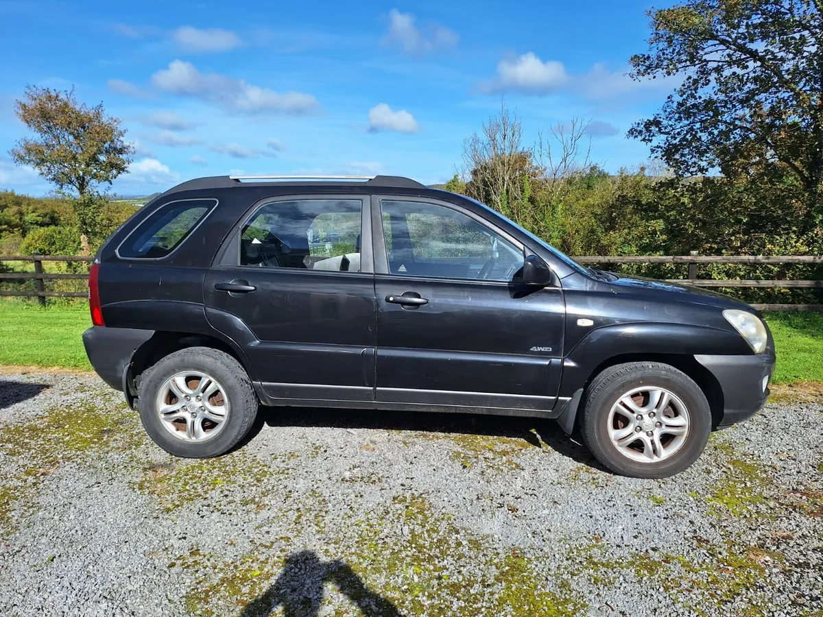 2006 Kia Sportage - Image 1
