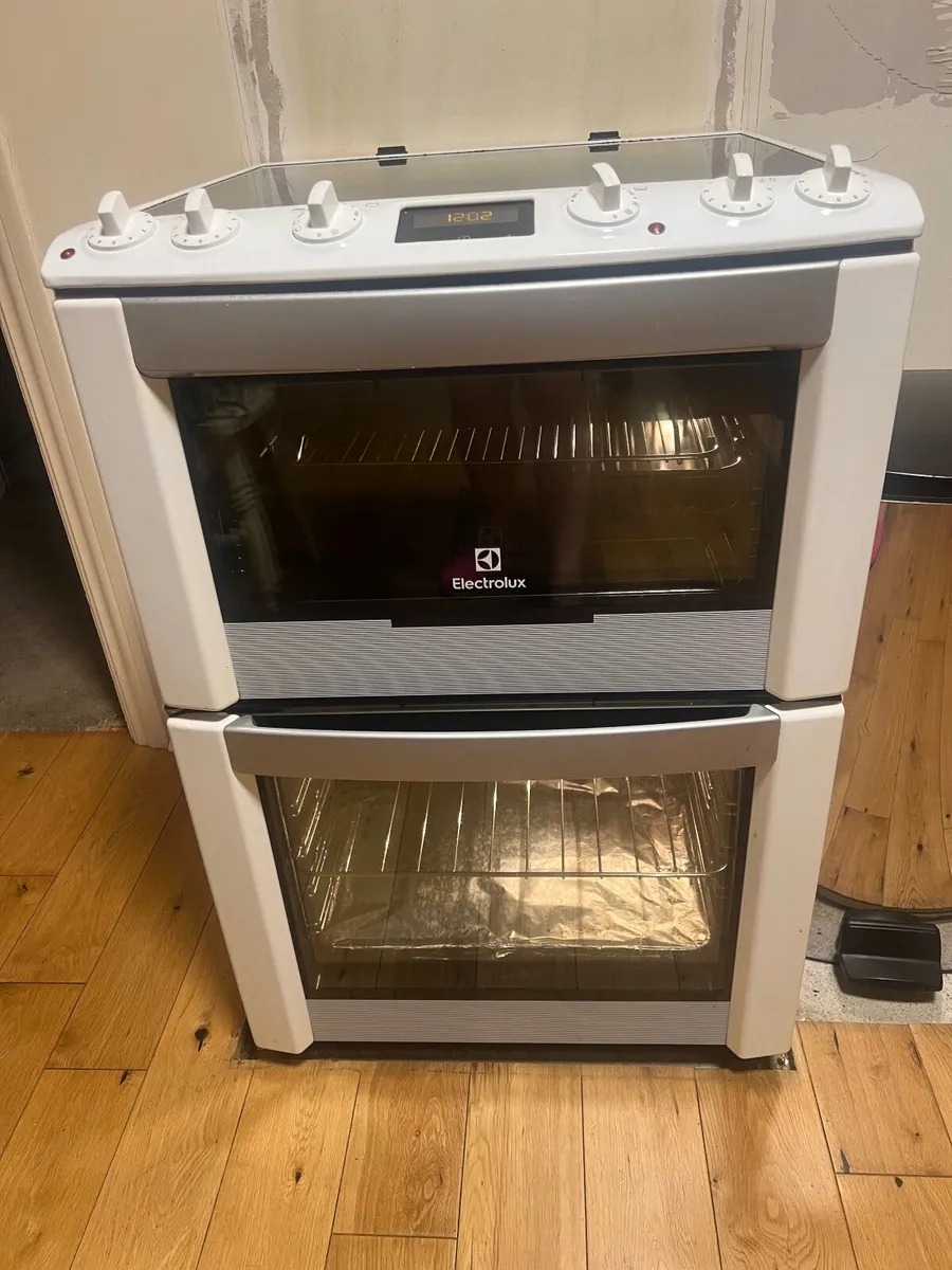 Oven - Image 4