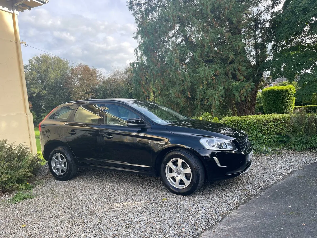172 Volvo XC60 - Image 2