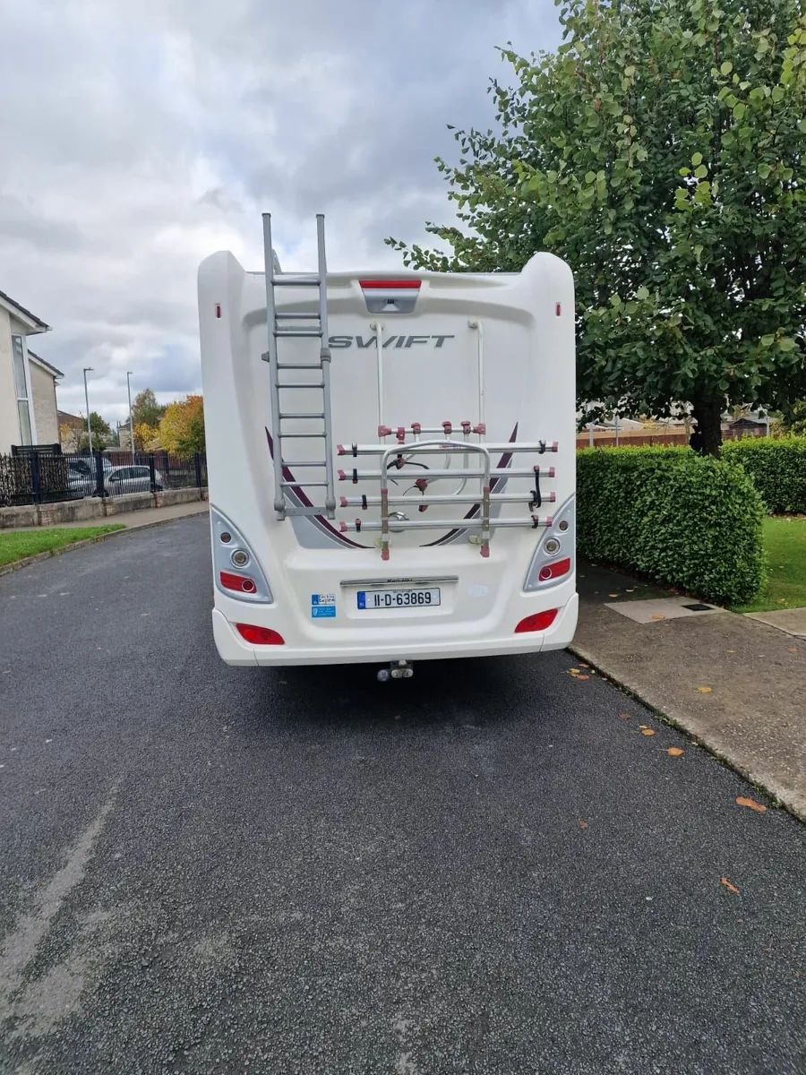 Motorhome - Image 3