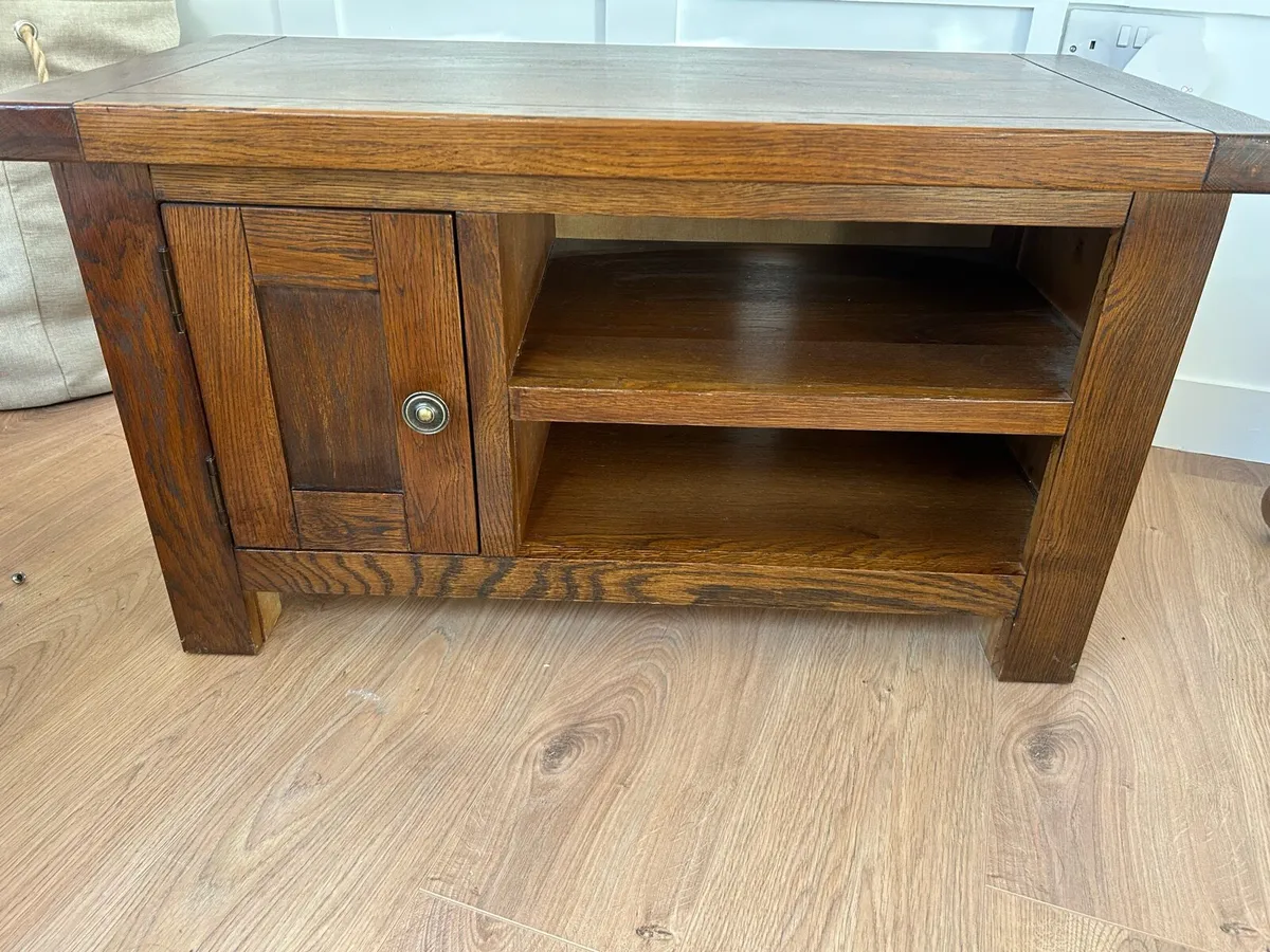 TV STAND - Image 2