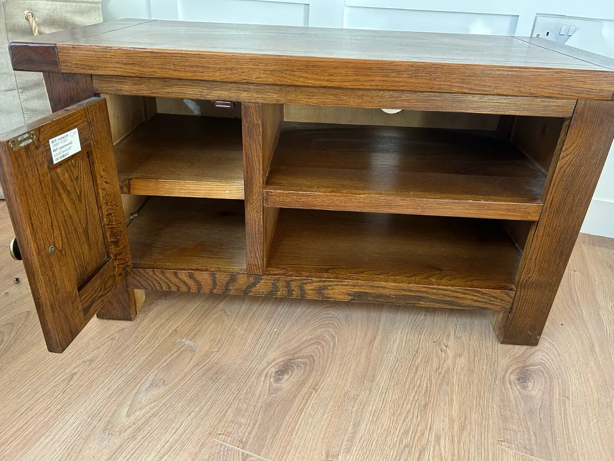 TV STAND - Image 3